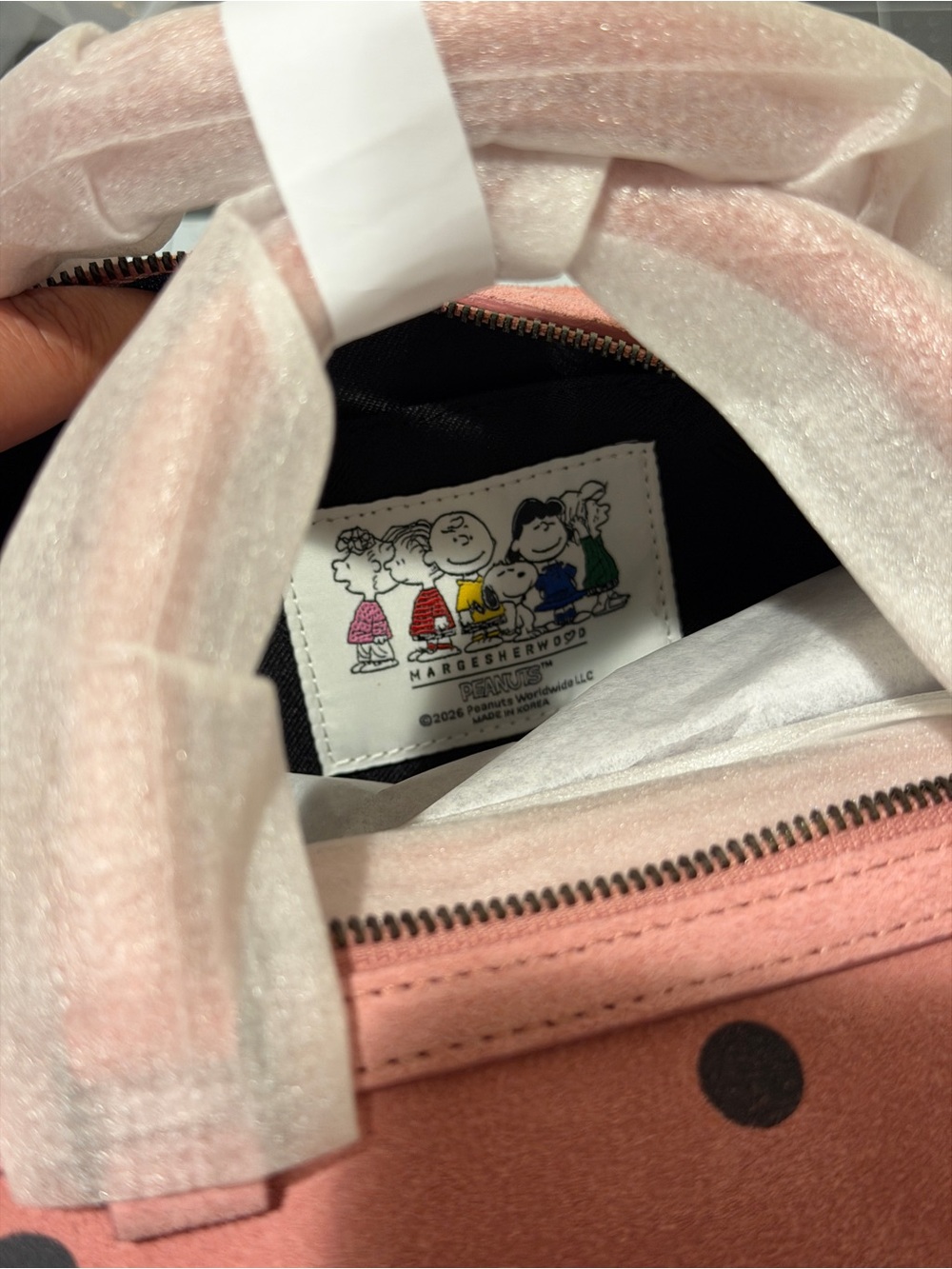 MargeSherwood x Peanuts Pink Dumpling EW Tote - Limited Edition - Picture 5 of 10